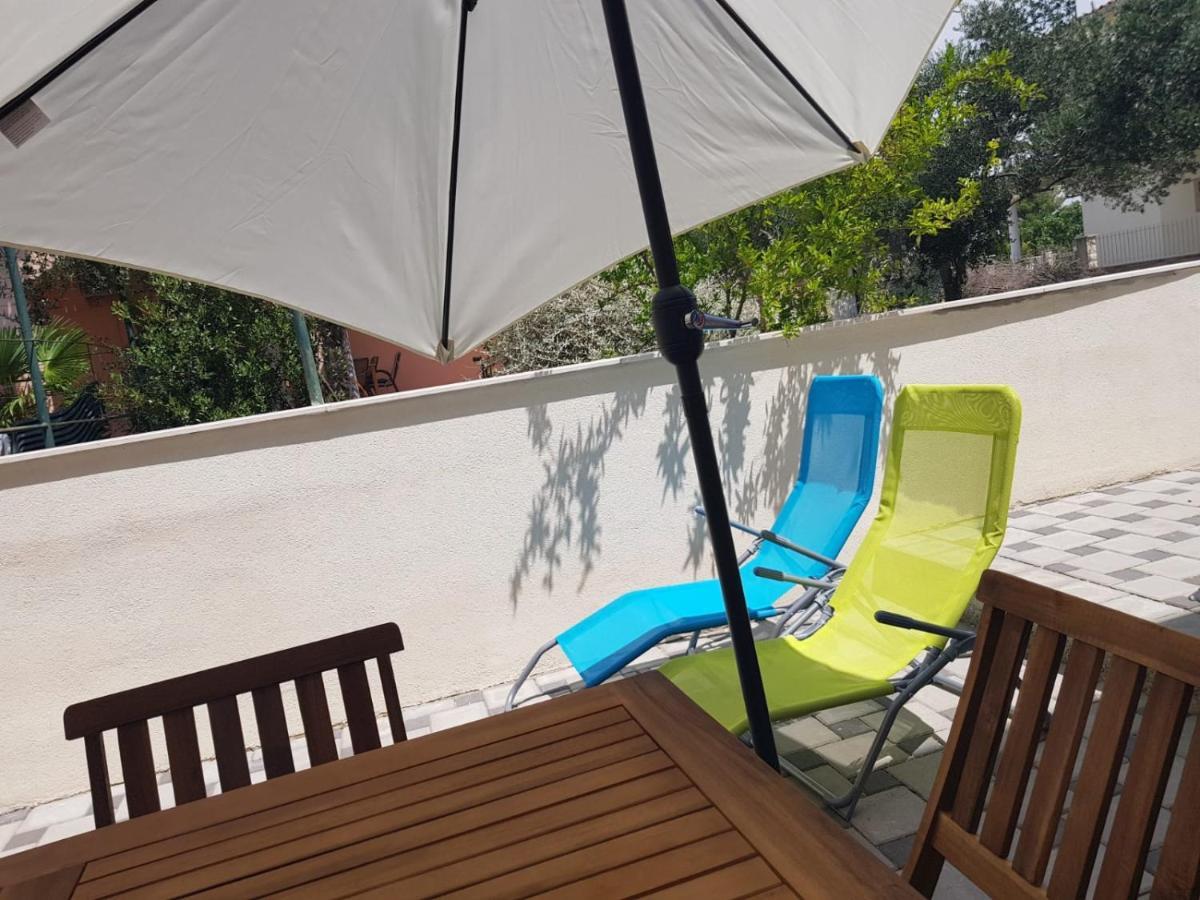 Mila Apartment Vodice Exterior foto